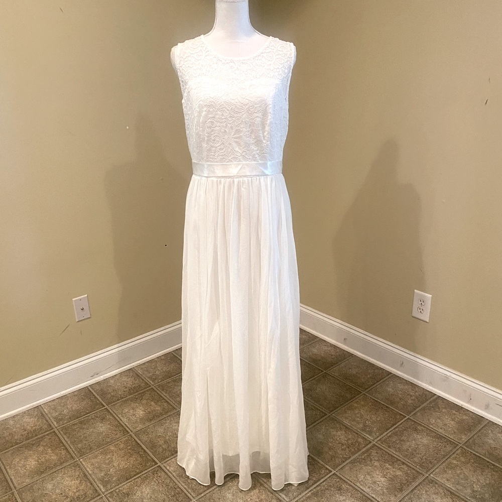New Wedding Dress, size xl